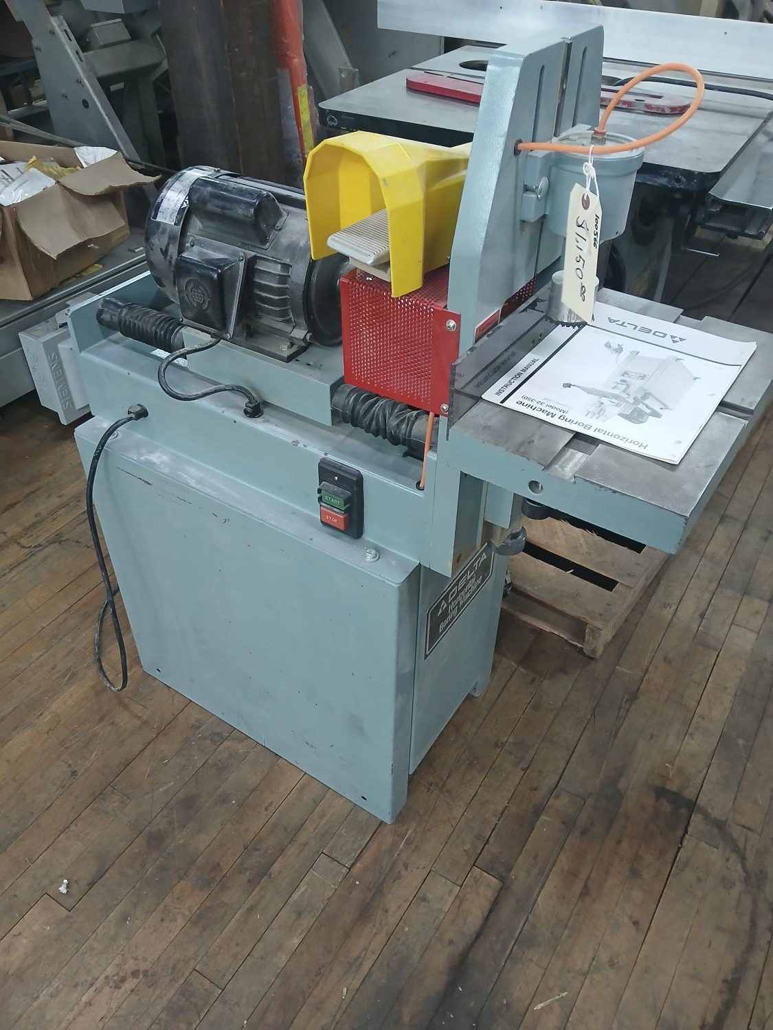 Delta 32-350 Horizontal Boring Machine Image